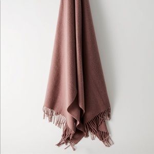 Wilfred Classic Wool Scarf